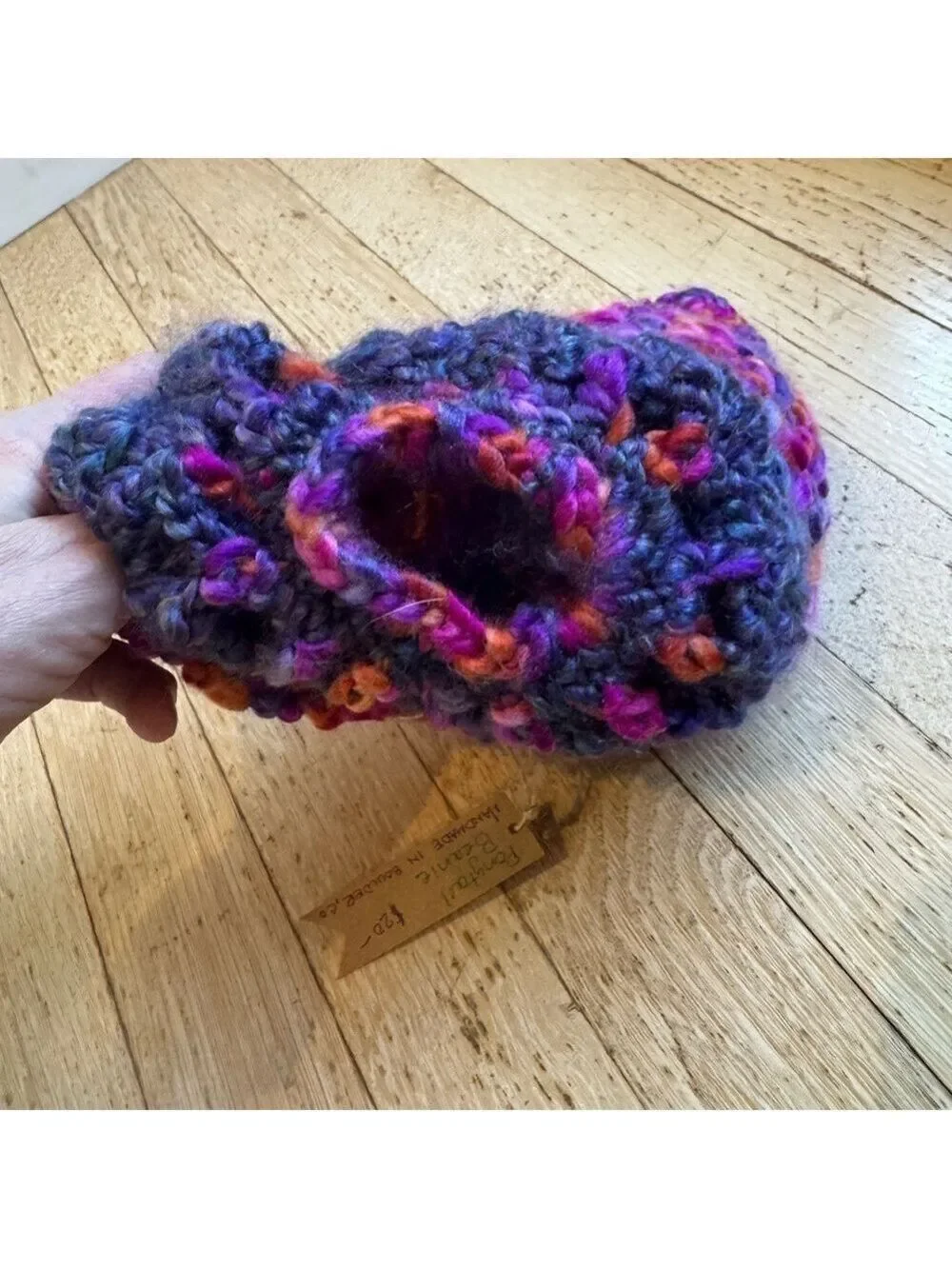 *NWT* HANDMADE Crochet Beanie with Ponytail Hole